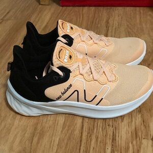 Women's New Balance Running Shoes